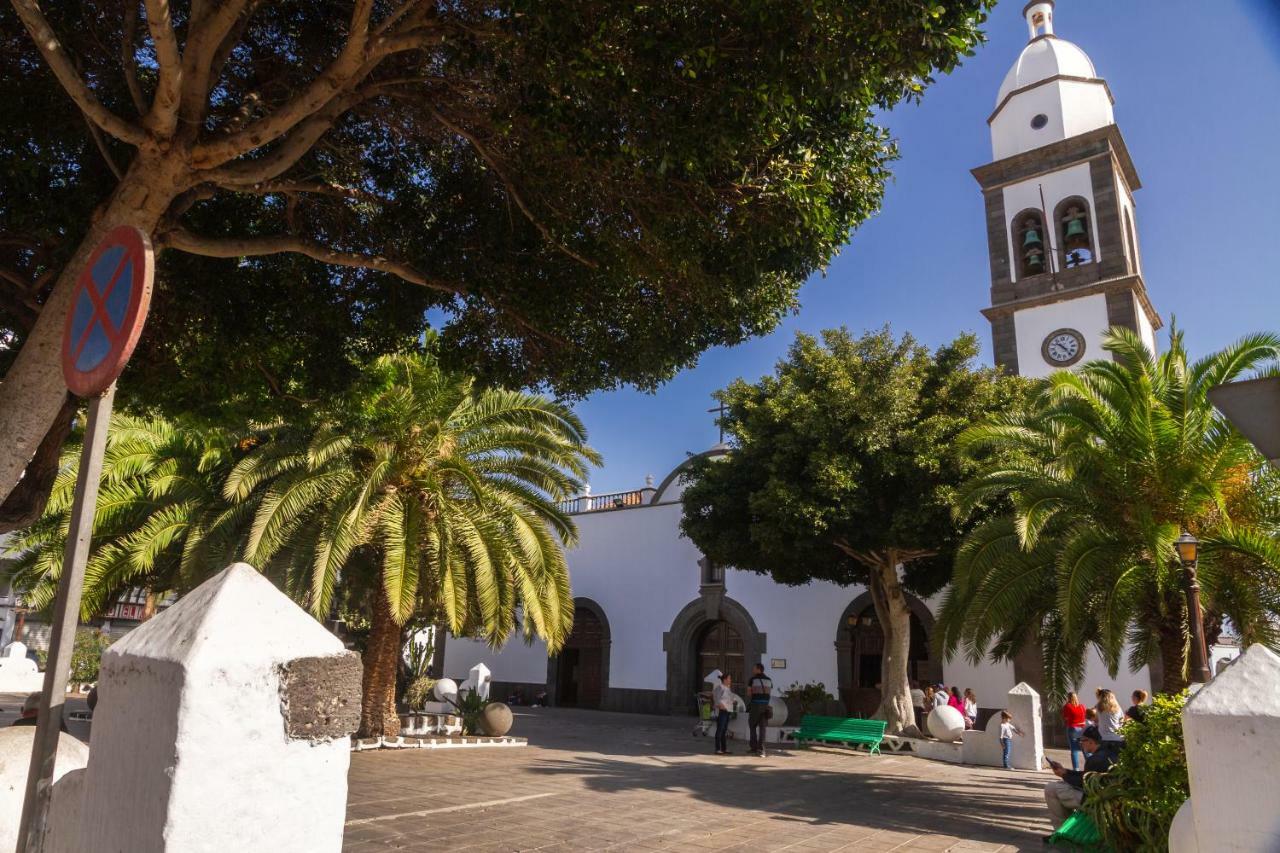 Rooms & Suites Loft 2H Deluxe Edition Arrecife エクステリア 写真